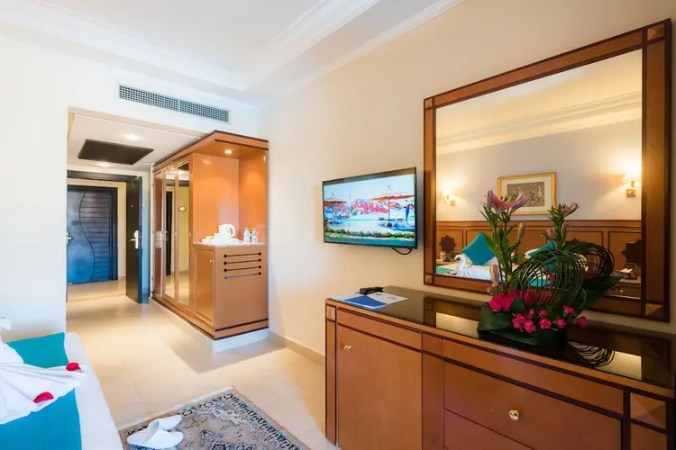 detail-hotel-img