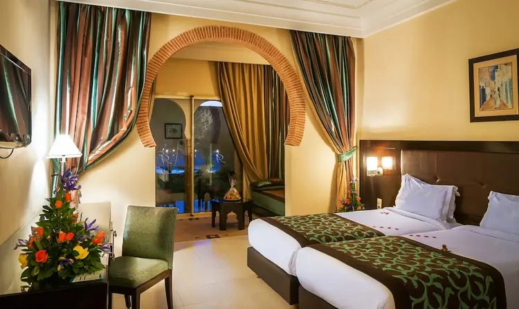 detail-hotel-img