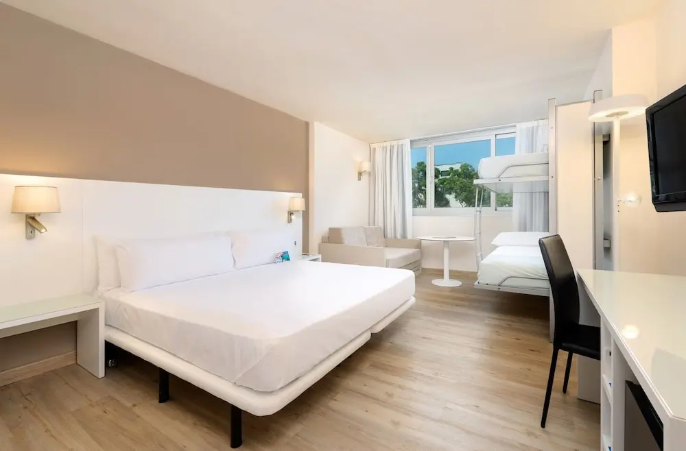 detail-hotel-img