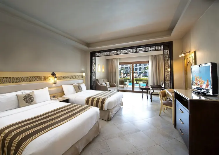 detail-hotel-img
