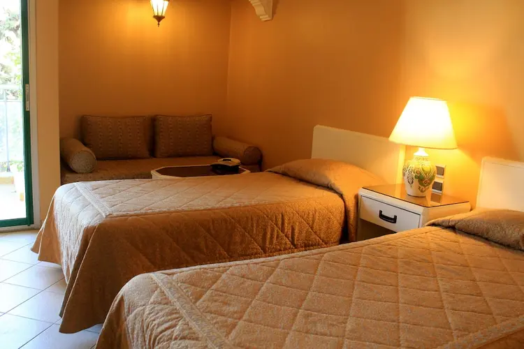 detail-hotel-img