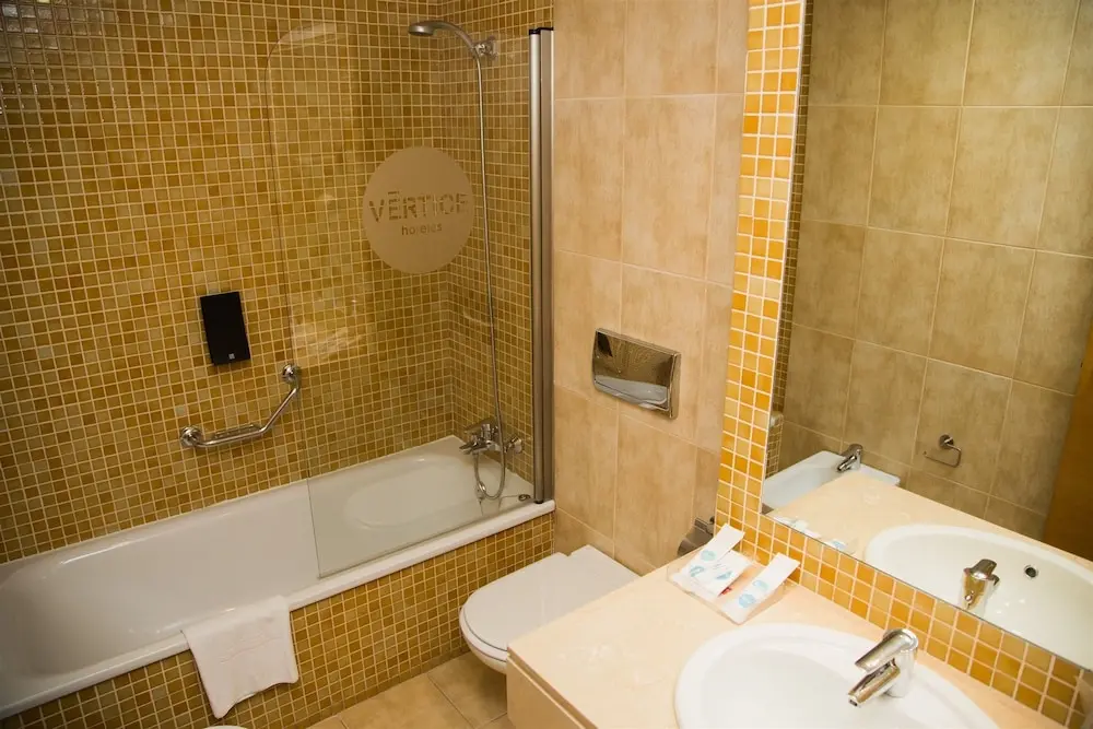detail-hotel-img