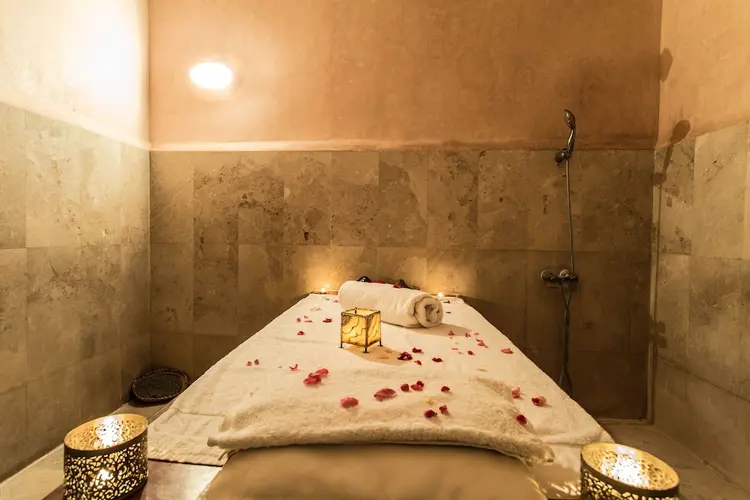 detail-hotel-img