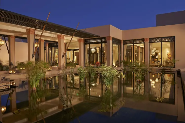 detail-hotel-img