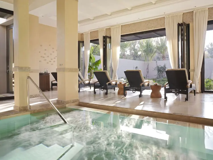 detail-hotel-img