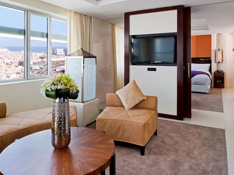 detail-hotel-img