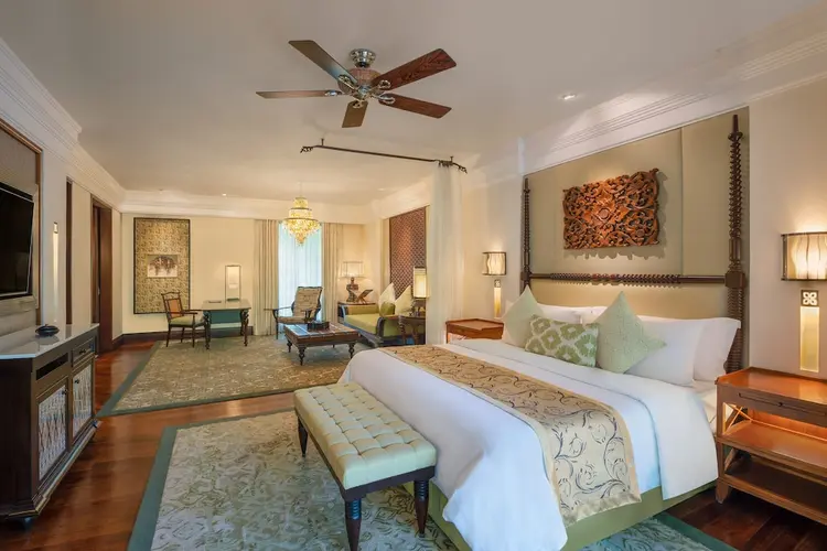 detail-hotel-img