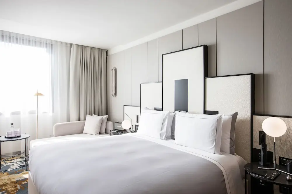 detail-hotel-img