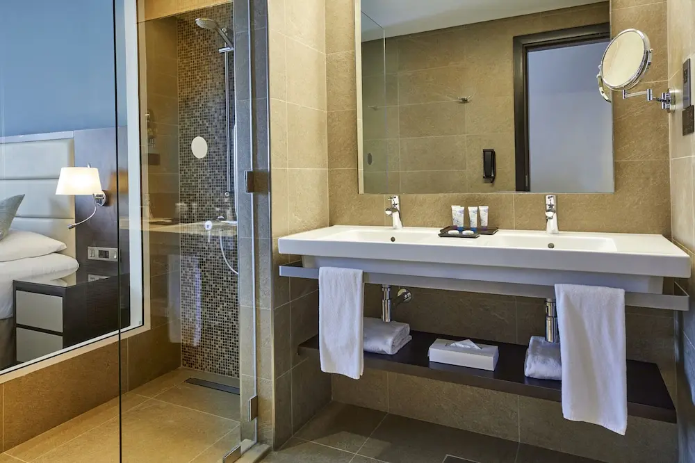 detail-hotel-img