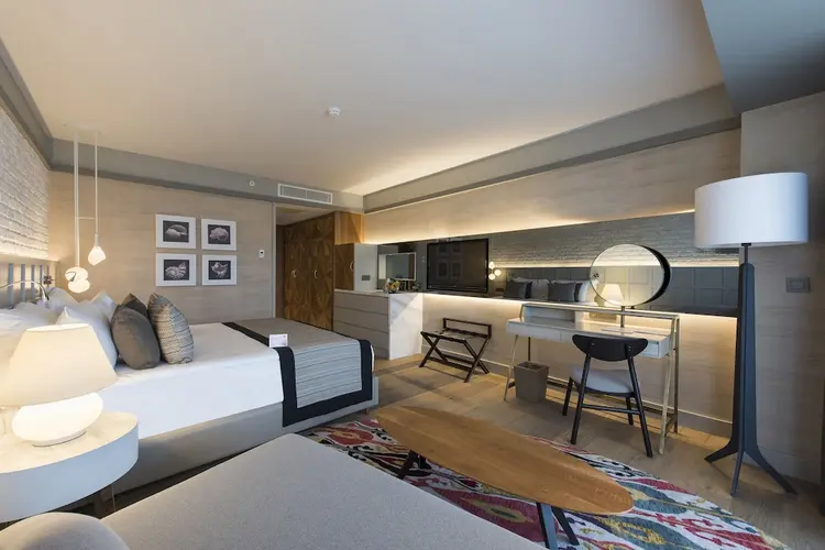 detail-hotel-img