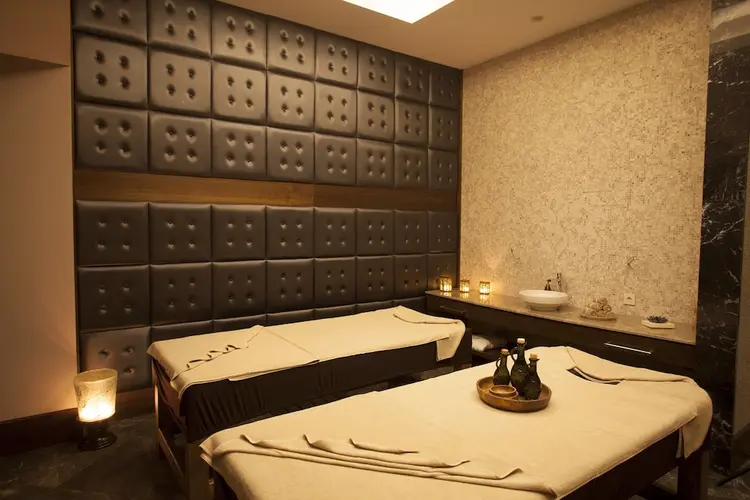 detail-hotel-img
