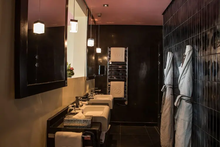 detail-hotel-img