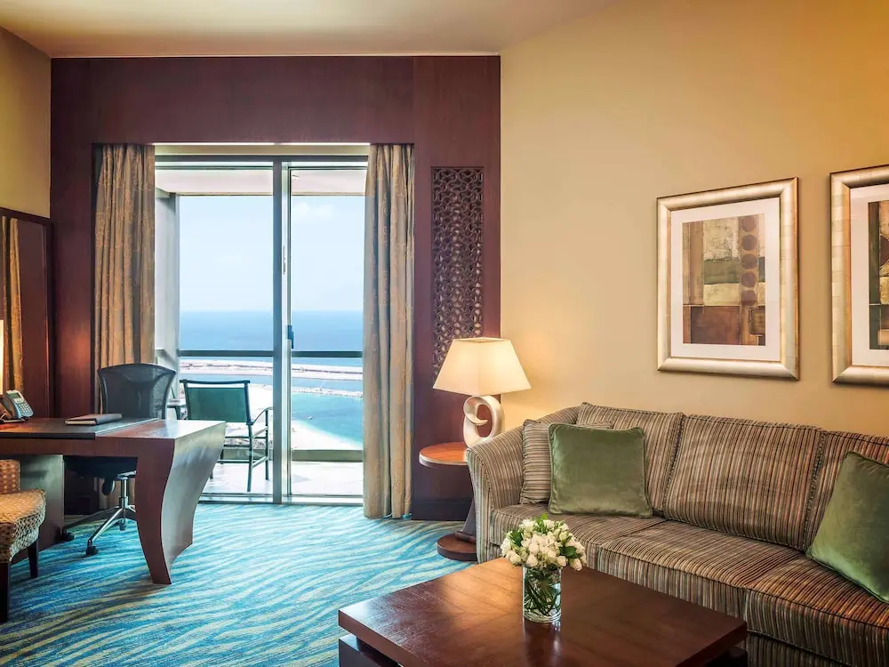 detail-hotel-img