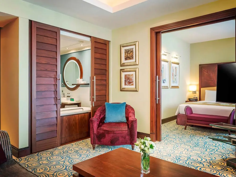 detail-hotel-img