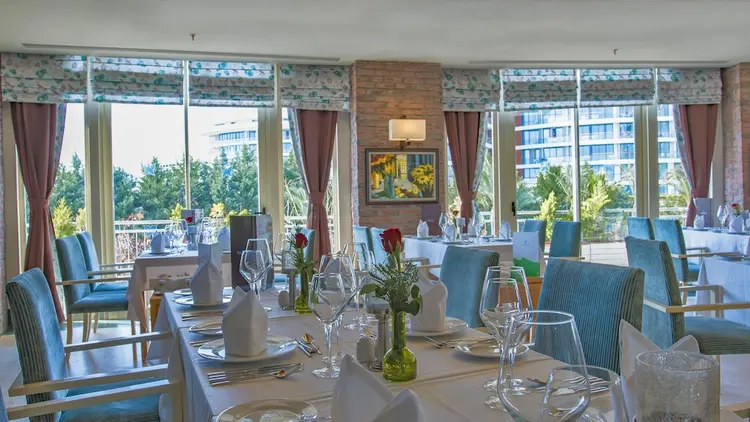 detail-hotel-img
