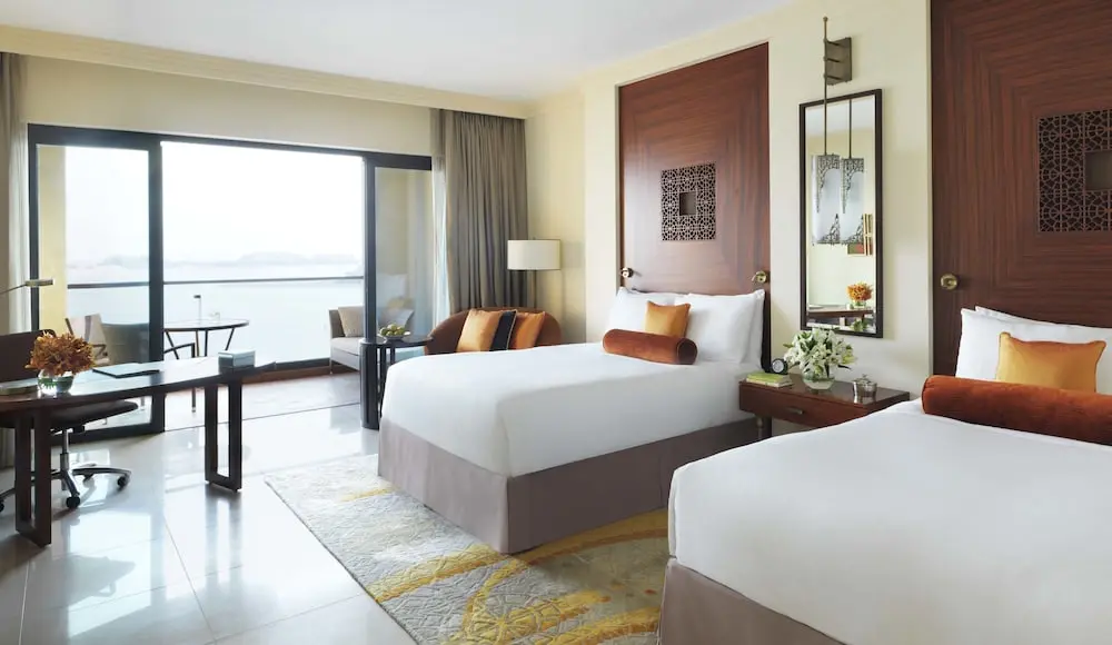 detail-hotel-img