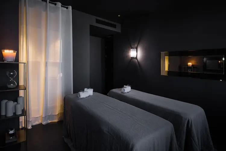 detail-hotel-img