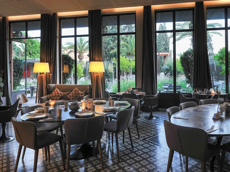 detail-hotel-img