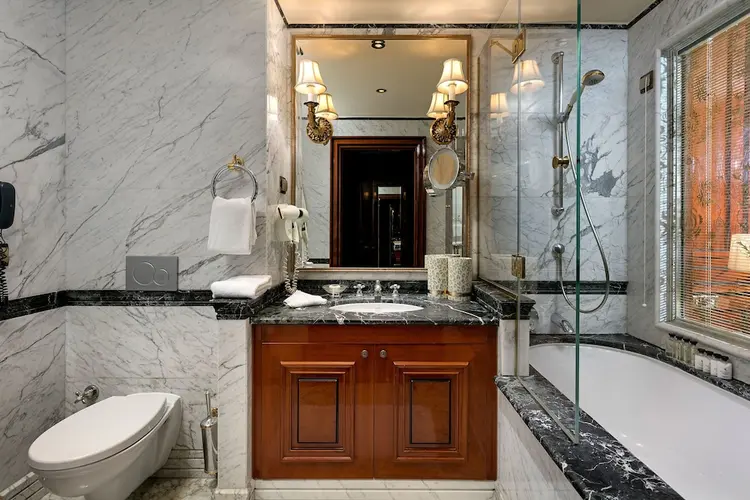 detail-hotel-img