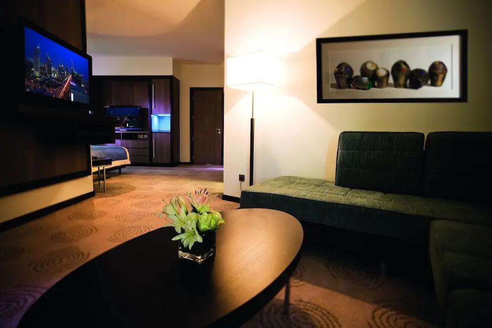 detail-hotel-img