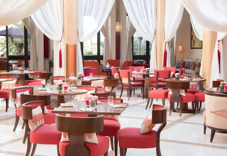 detail-hotel-img