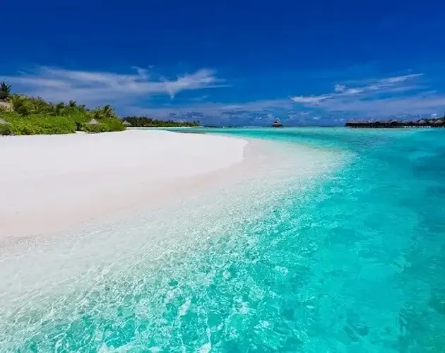 Rahaa Resort