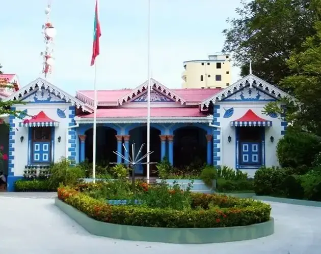 Rahaa Resort
