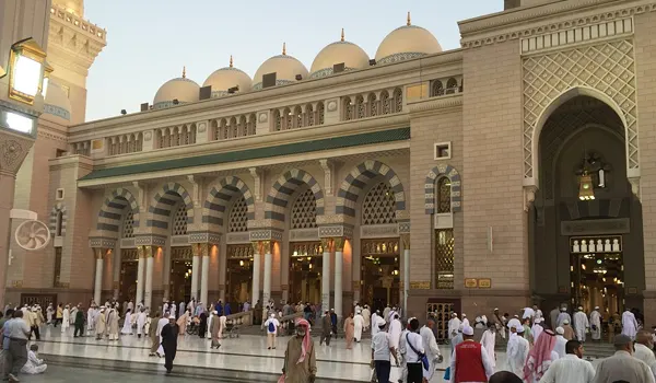 7 Nights 3 Star Umrah Package 2025 Img