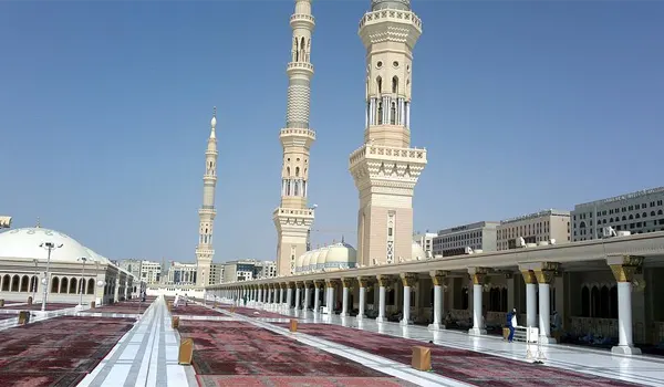 7 Nights 4 Star Rabi Al Thani Umrah Package