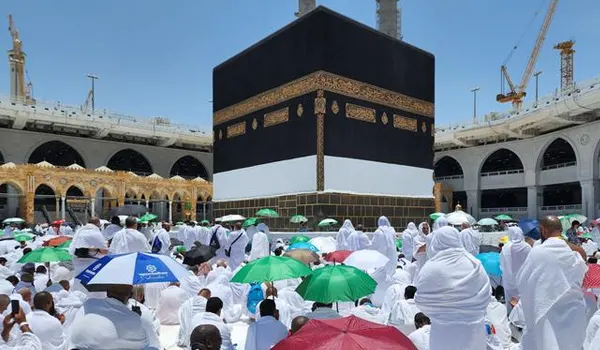 14 Nights 3 Star Umrah Package 2026