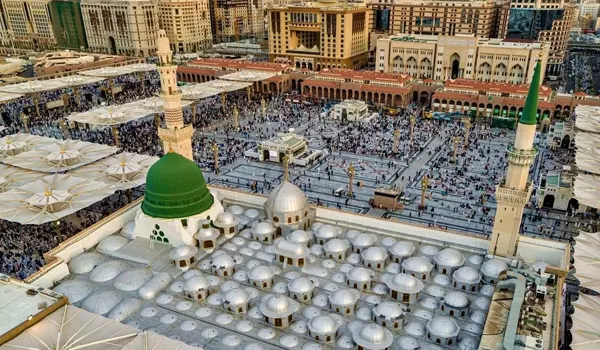 7 Nights 4 Star Rabi Ul Awwal Umrah Package Img