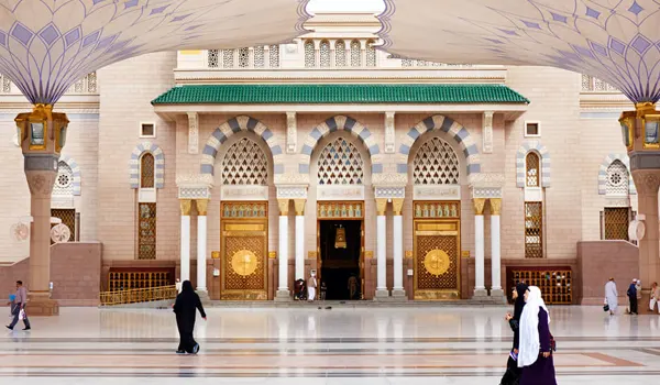 14 Nights 5 Star December Umrah Package
