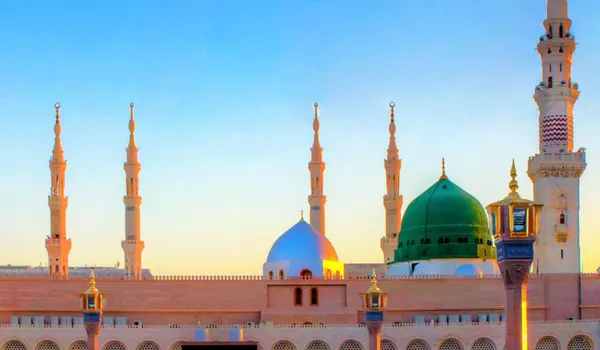 7 Nights 4 Star Rajab Umrah Package