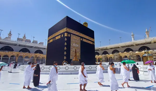 14 Nights 3 Star July Umrah Package