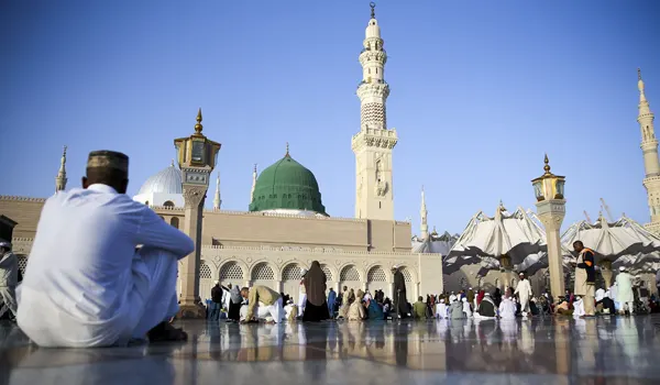 10 Nights 4 Star Safar Umrah Package