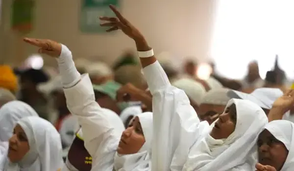 12 Nights 4 Star October Umrah Package Img