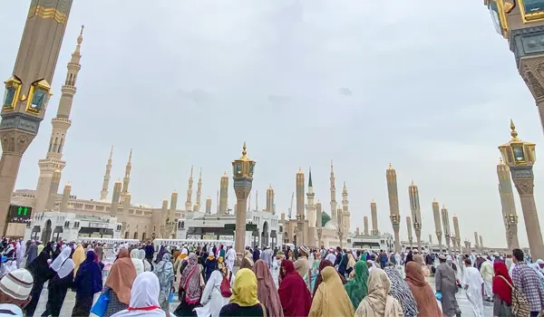 7 Nights 3 Star Shawwal Umrah Package Img