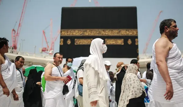 14 Nights 3 Star September Umrah Package