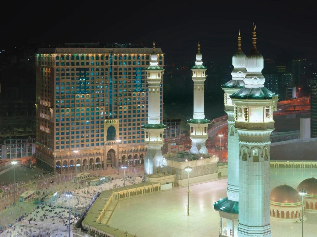 December Winter Break InterContinental Dar Al Tawhid Makkah + Oberoi Madinah Package