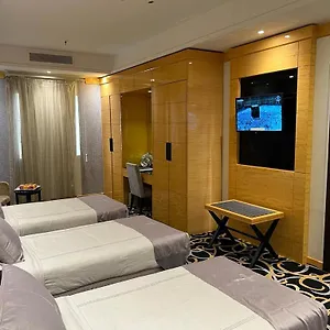 Royal Majestic hotel img