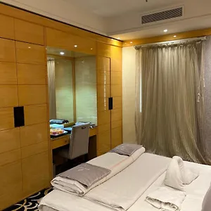 Royal Majestic hotel img