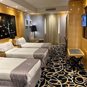 Royal Majestic hotel img