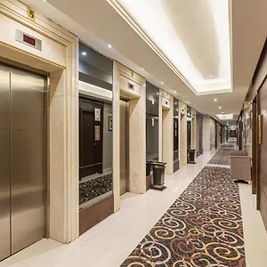 Royal Majestic hotel img