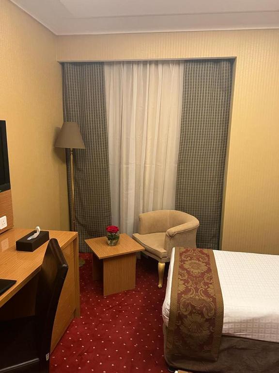 Al anser Golden Tulip Madinah hotel img