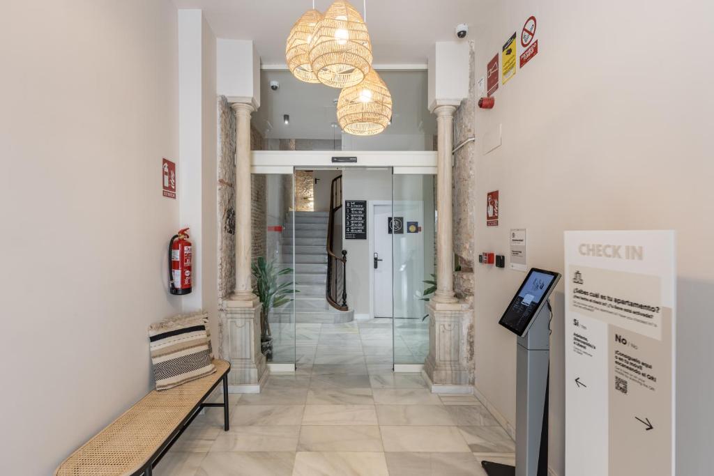 líbere málaga Teatro romano hotel img