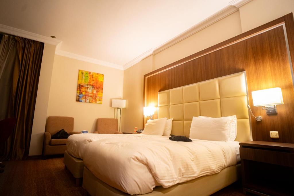 Emaar Grand Hotel hotel img