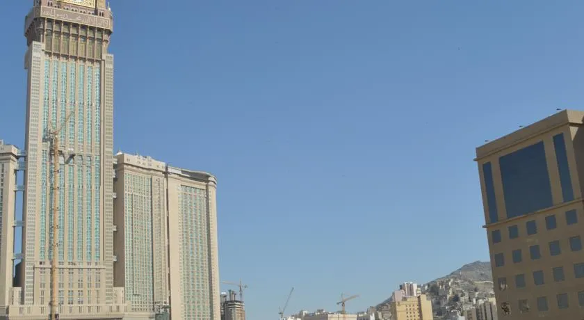 Al Eiman Al Qibla hotel img