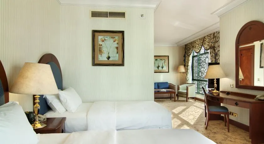Madinah Hilton hotel img
