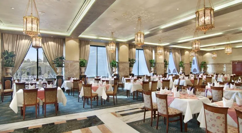 Madinah Hilton hotel img