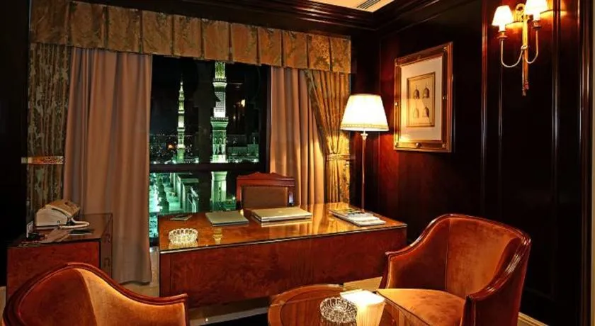 The Oberoi hotel img